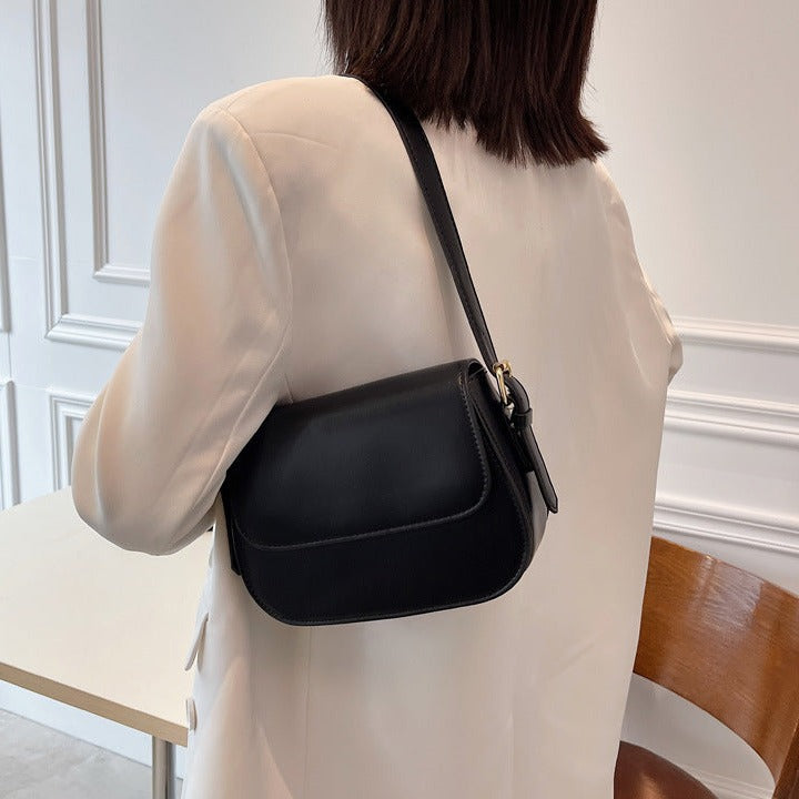 Solveig™ Élégante Sacoche en Cuir Végan Fait Main