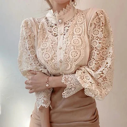 Clara™ Chemise Manches Longues avec Détails en Dentelle