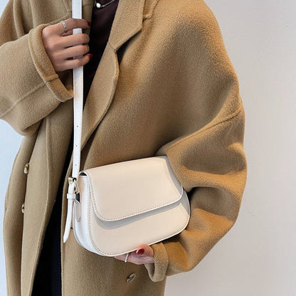 Solveig™ Élégante Sacoche en Cuir Végan Fait Main
