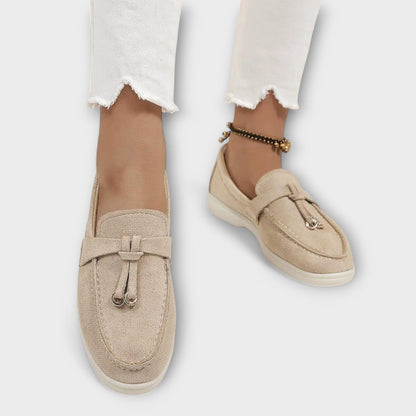 Fleur™ Élégante Loafer